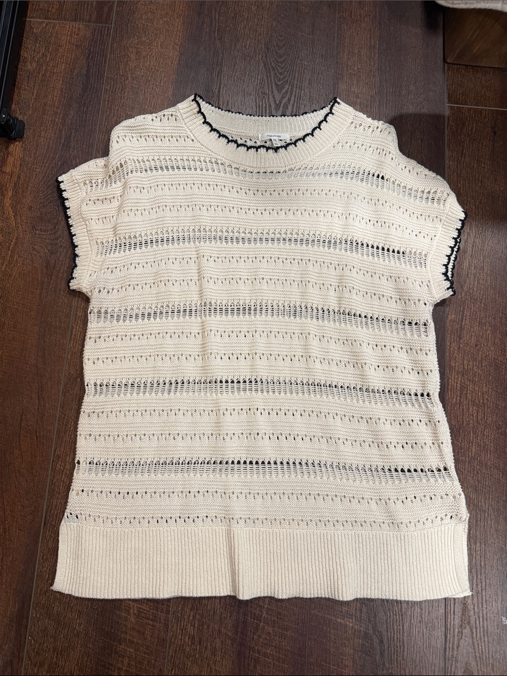 Maurices Cream Open-Knit Short Sleeve Top with Black Trim